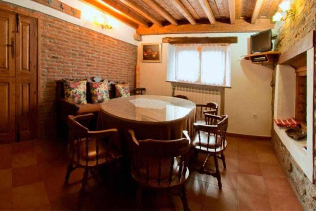 Casa Tia Modesta Es Una Calida Y Acogedora Casa Cabezas Bajas Eksteriør bilde